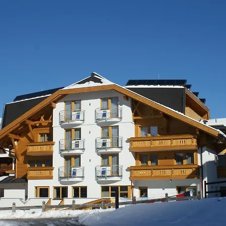 Couette-café Haus Bergkristall 3*